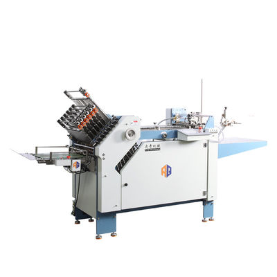 Machine de papier résistante du pliage A4 avec la fente de poinçon se plissante
