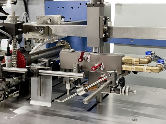 Machine de pliage de dépliants en papier avec pliage croisé de papier pour les petits dépliants pharmaceutiques