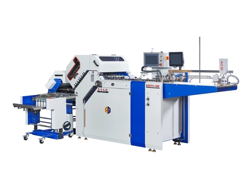 Machine à plier des feuillets de documents de grande taille pour les inserts pharmaceutiques avec couteau croisé